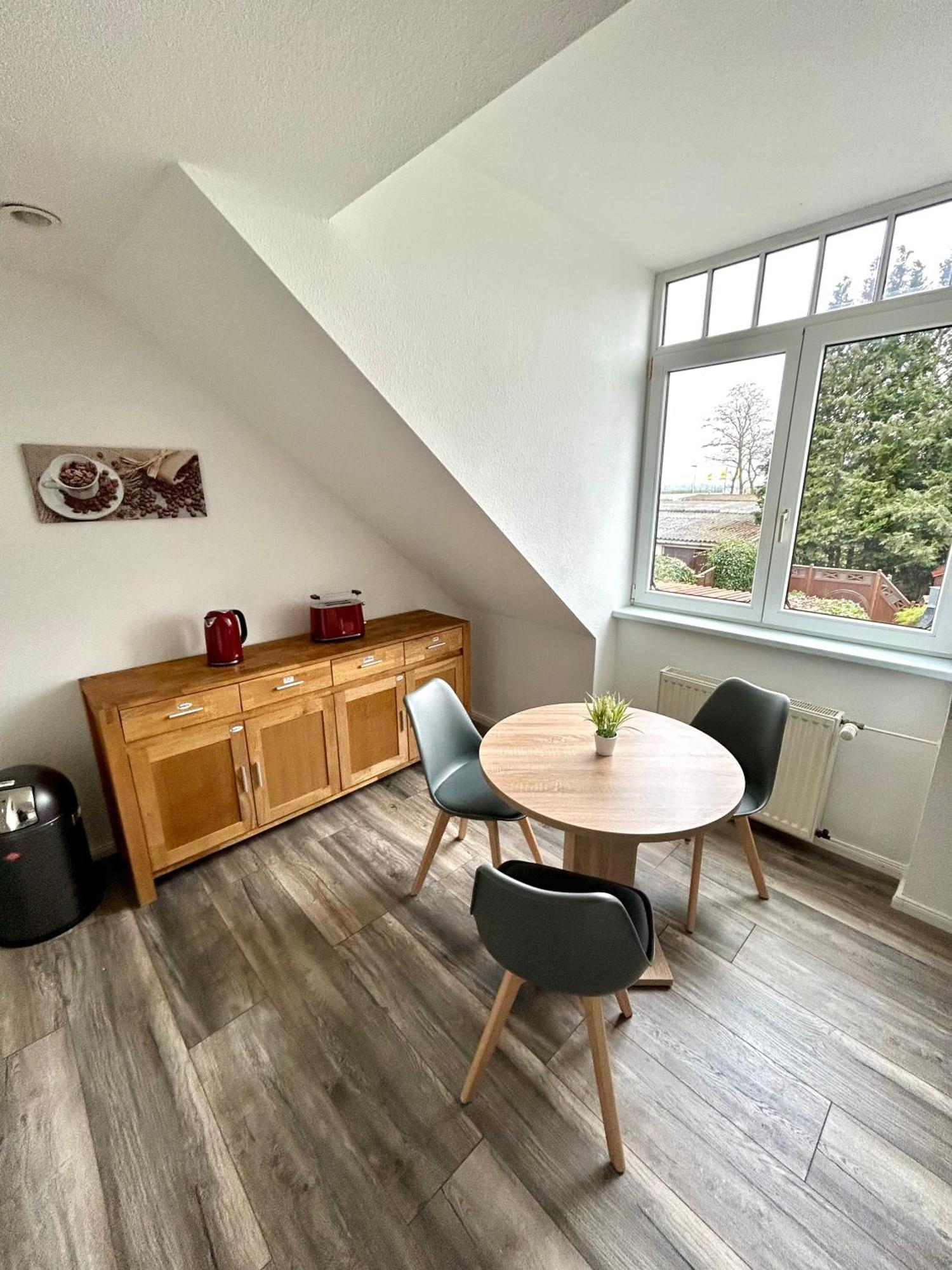 Pension Zum Lindeneck Lubz Bagian luar foto