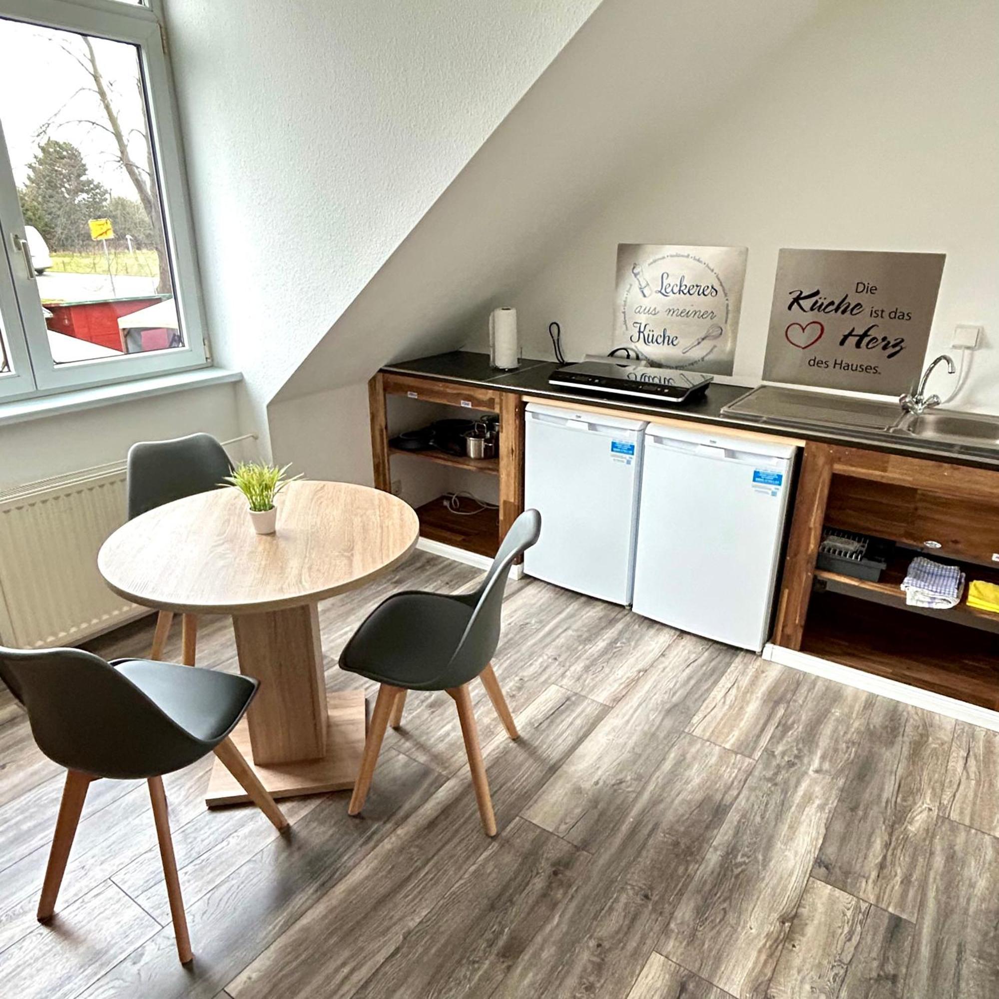Pension Zum Lindeneck Lubz Bagian luar foto